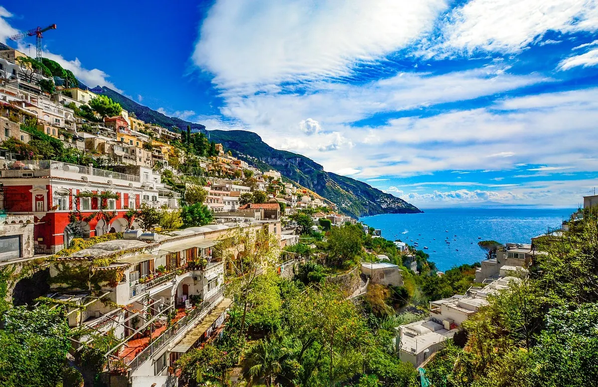 How to Travel the Amalfi Coast Without a Car: Ferries, Buses, and Walking Routes
